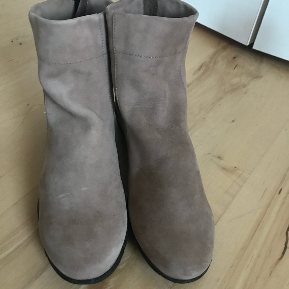 Soft leather ankle boots